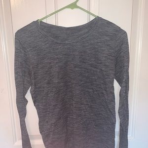 Lululemon Long-Sleeved Too